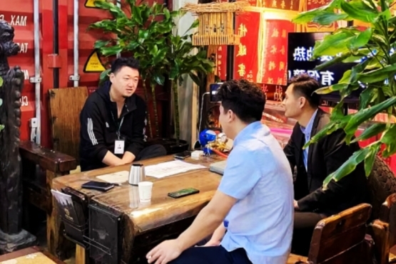 選擇正規(guī)大連地?zé)峁荆屇愀鎰e寒冷冬日