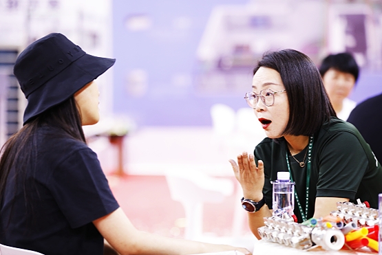 老戰(zhàn)友地?zé)?，掌握專業(yè)舒適享受！